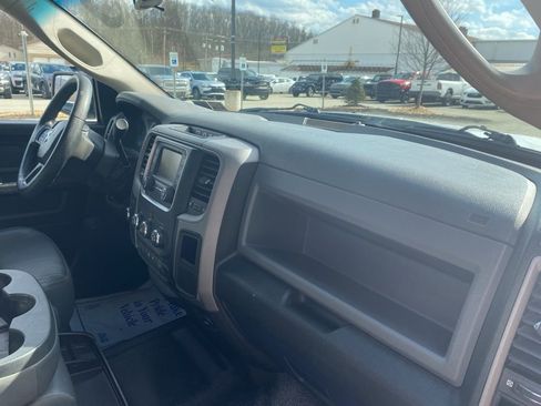 Used 2014 RAM 1500 Tradesman w/ Exterior Appearance Group image 9