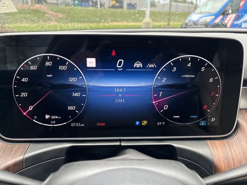 Used 2025 Mercedes-Benz C 300 Sedan image 25