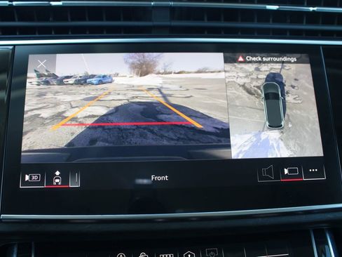 Used 2023 Audi Q7 3.0T Premium Plus image 23