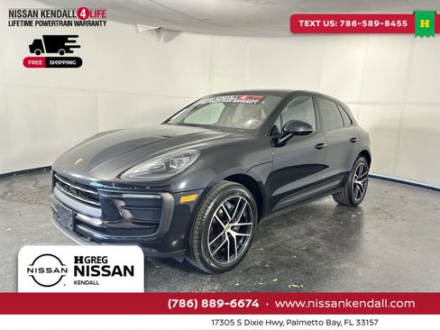 Used 2022 Porsche Macan image 6
