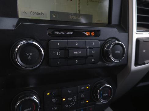 Used 2021 Ford F250 Lariat w/ Tremor Off-Road Package image 21