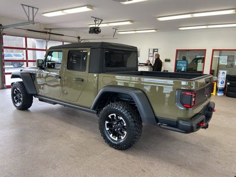 New 2026 Jeep Gladiator Rubicon image 14