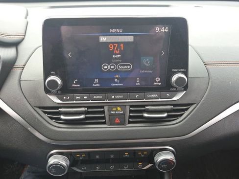 Used 2022 Nissan Altima 2.5 SR w/ Midnight Edition Package image 29