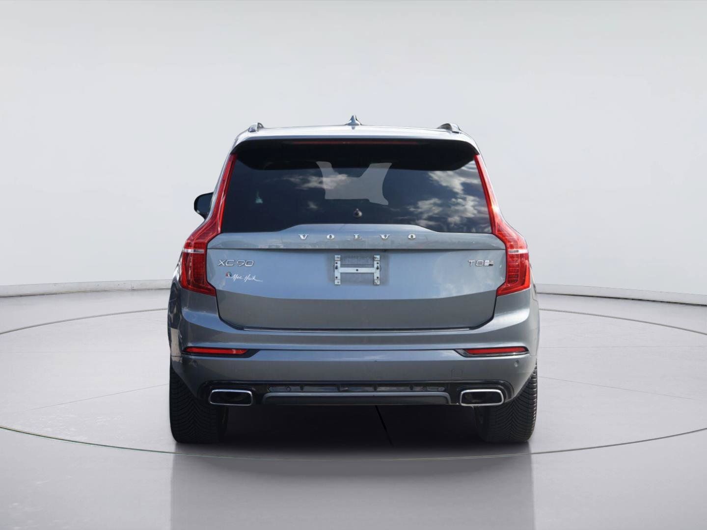 Used 2020 Volvo XC90 T8 R-Design w/ Protection Package Premier AWD/4WD image 7