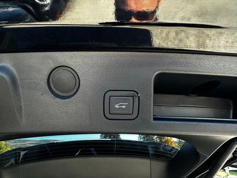 New 2026 Chevrolet Equinox ACTIV w/ Convenience Package III image 12