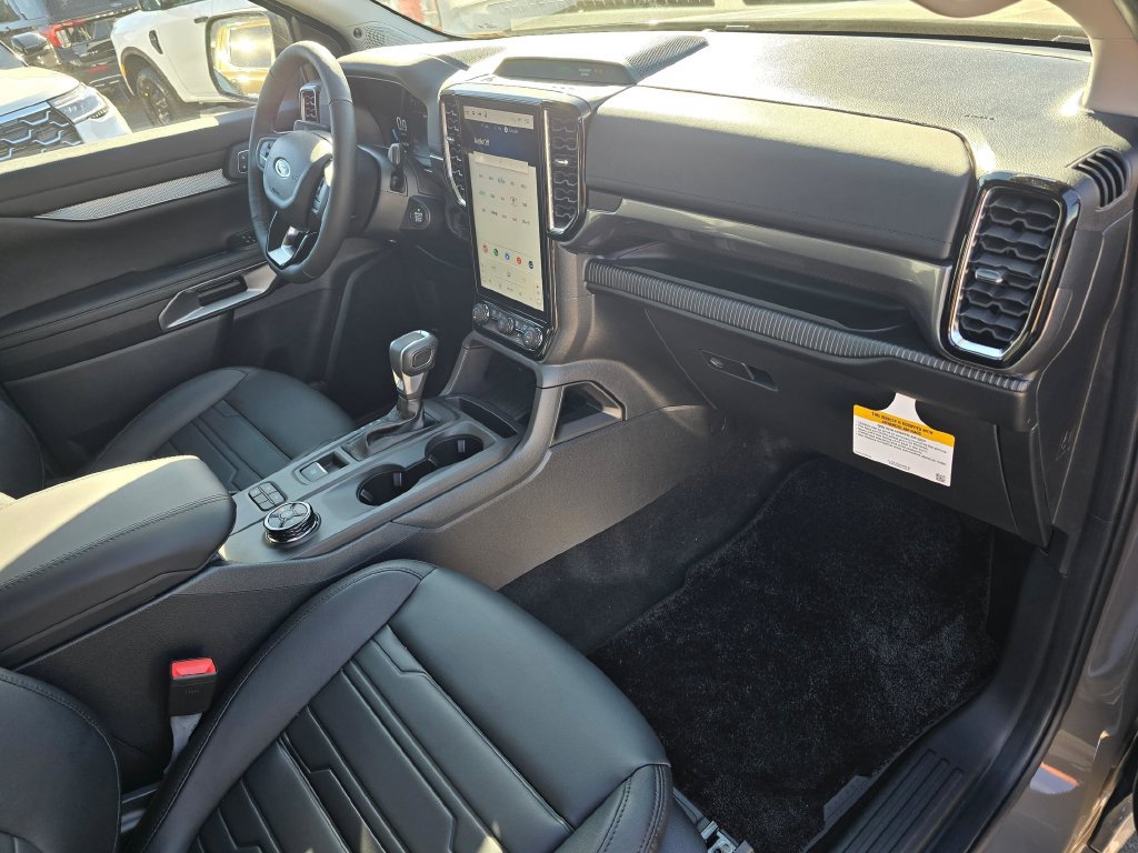 New 2026 Ford Ranger Lariat w/ Black Appearance Package AWD/4WD image 15