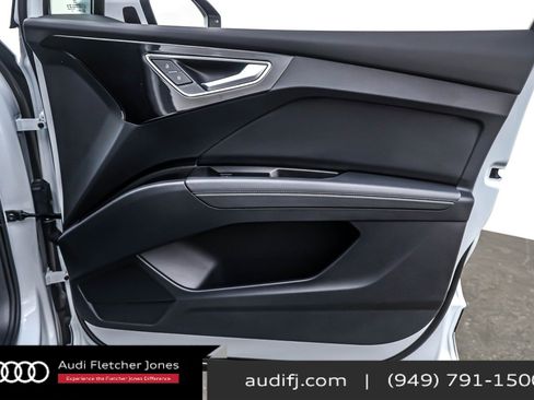 Used 2022 Audi Q4 e-tron Premium Plus w/ Premium Plus image 24