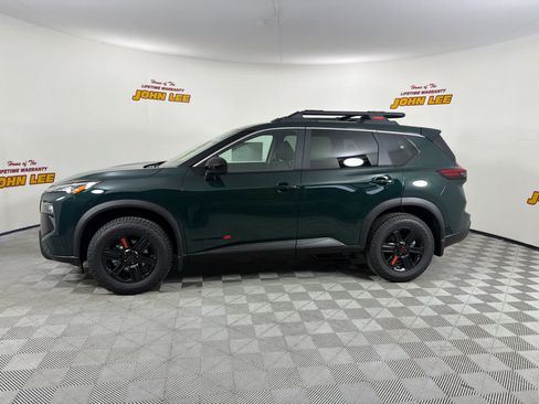 New 2026 Nissan Rogue SV AWD/4WD image 2