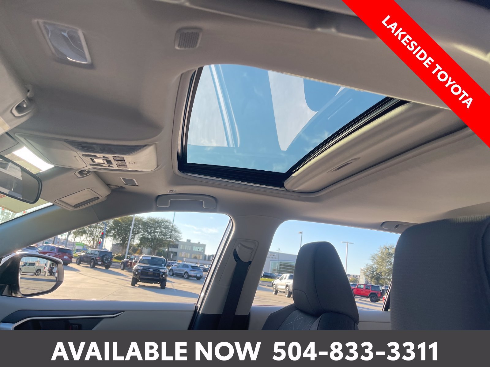 Certified 2025 Toyota RAV4 XLE w/ Convenience Package FWD image 31