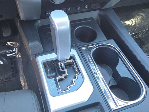 Used 2021 Toyota Tundra SR5 w/ SX Package image 32