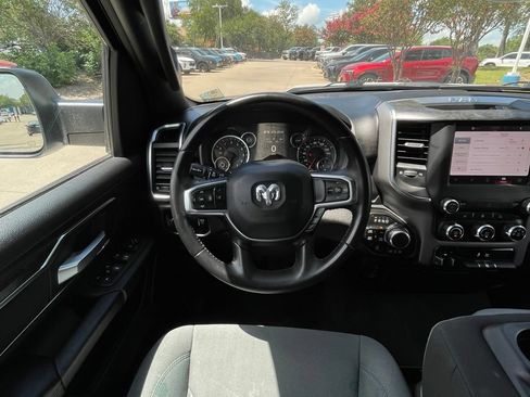 Used 2024 RAM 1500 Big Horn AWD/4WD image 12