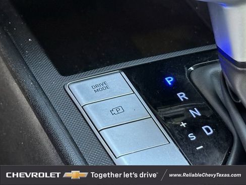 Used 2023 Hyundai Elantra SEL FWD image 19