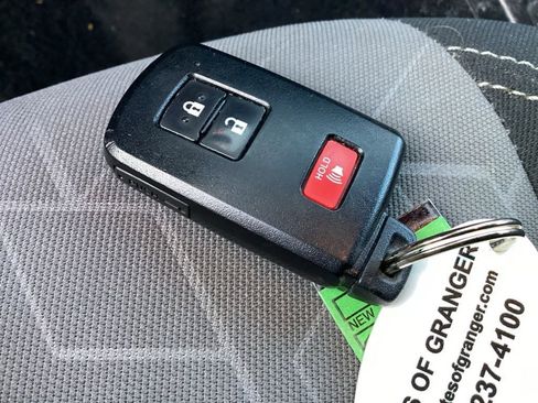 Used 2023 Toyota Tacoma TRD Off-Road image 31