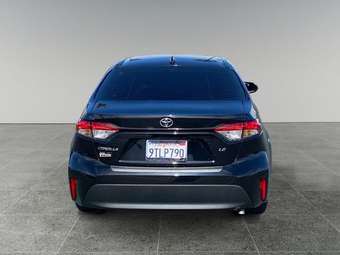 Used 2025 Toyota Corolla LE FWD image 4