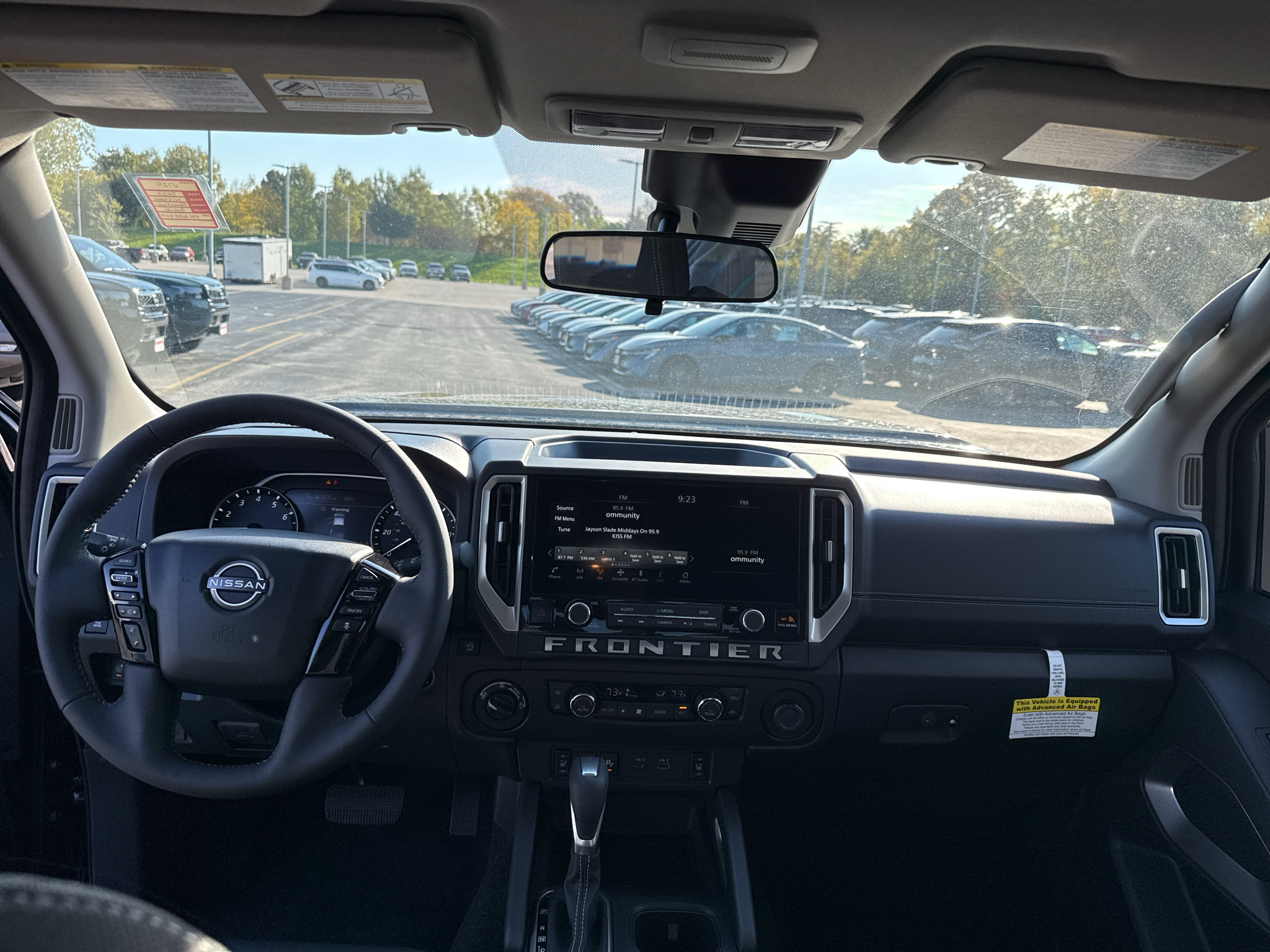 New 2027 Nissan Frontier SV w/ SV Convenience Package AWD/4WD image 11