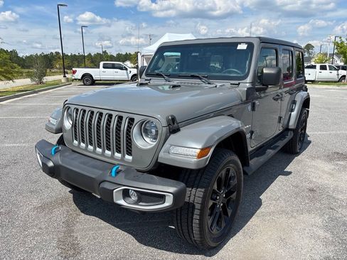 Used 2023 Jeep Wrangler Unlimited Sahara AWD/4WD image 68