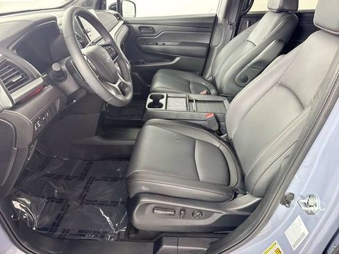 Used 2026 Honda Odyssey Sport-L image 4