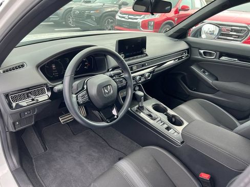 Certified 2025 Honda Civic Sport image 9