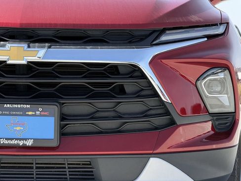Certified 2024 Chevrolet Blazer LT w/ Convenience Package image 8