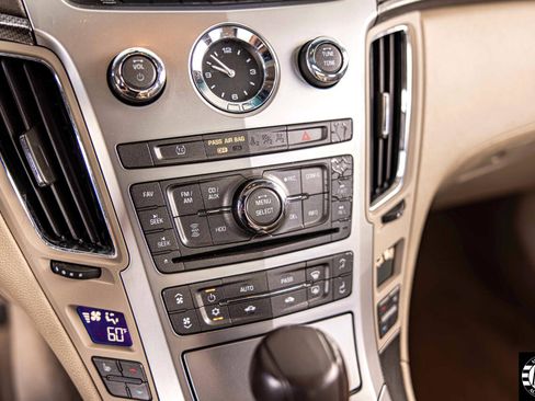 Used 2011 Cadillac CTS Performance image 27