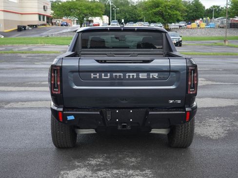 New 2025 GMC Hummer EV 2X w/ LPO, Sport Package image 4