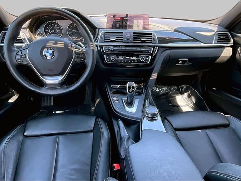 Used 2018 BMW 330i Sedan w/ Convenience Package RWD image 15