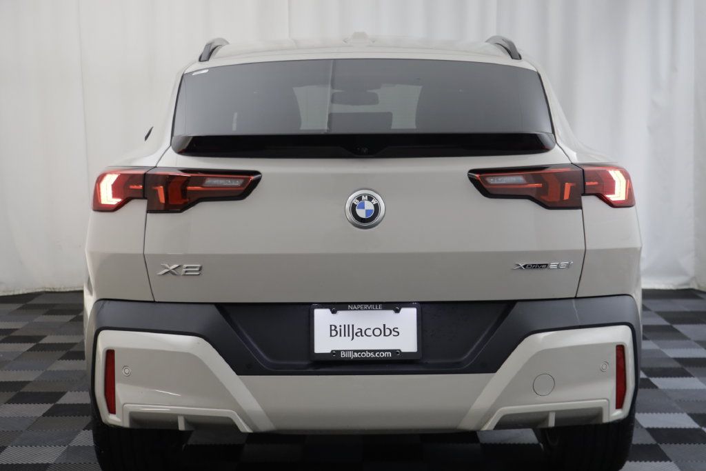 Used 2026 BMW X2 xDrive28i w/ Convenience Package AWD/4WD image 16
