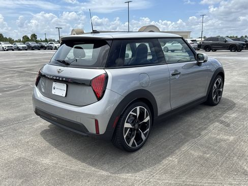 New 2026 MINI Cooper S FWD image 7