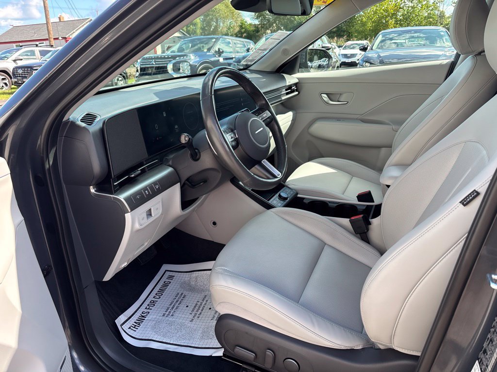 Used 2024 Hyundai Kona Limited AWD/4WD image 9