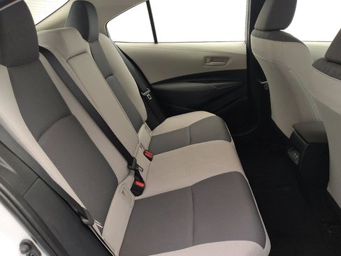 Used 2023 Toyota Corolla LE FWD image 19