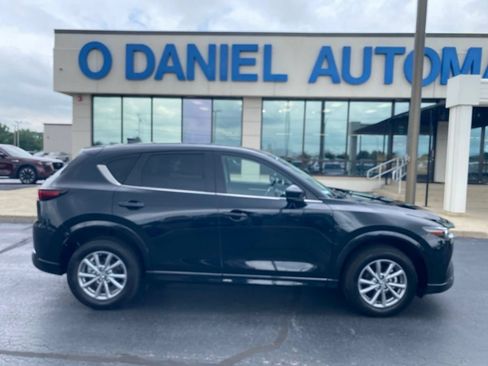 Certified 2025 MAZDA CX-5 AWD 2.5 S w/ Preferred Package image 2