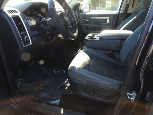 Used 2015 RAM 1500 Big Horn image 10