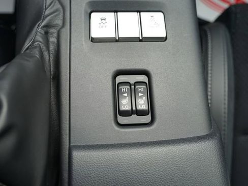 Used 2025 Toyota GR86 Premium w/ ALL Weather Mat Package (TMS) image 15