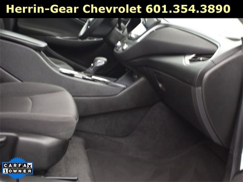 Used 2024 Chevrolet Malibu LT image 21