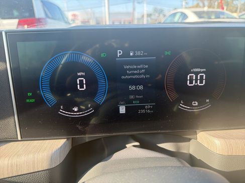 Used 2025 Hyundai Sonata SEL image 14