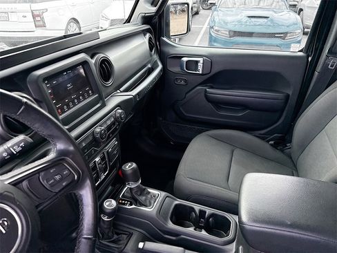 Used 2021 Jeep Wrangler Unlimited Willys image 25