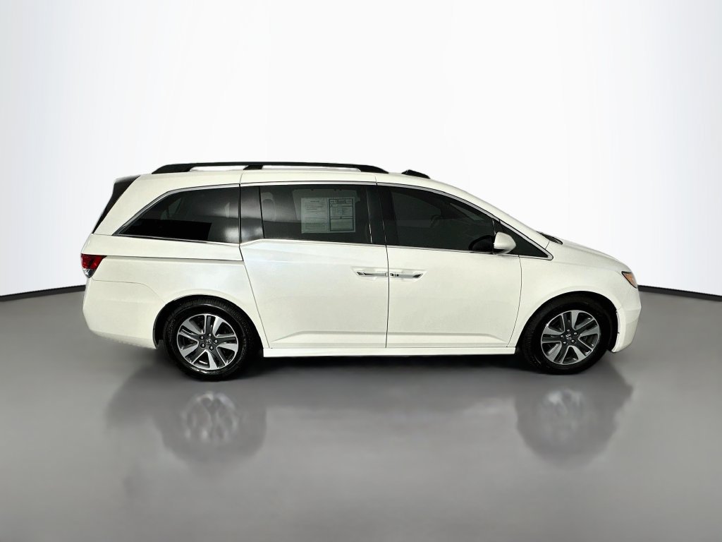 Used 2016 Honda Odyssey Touring Elite image 8