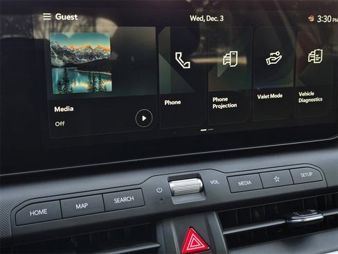 New 2025 Kia K4 LXS image 12