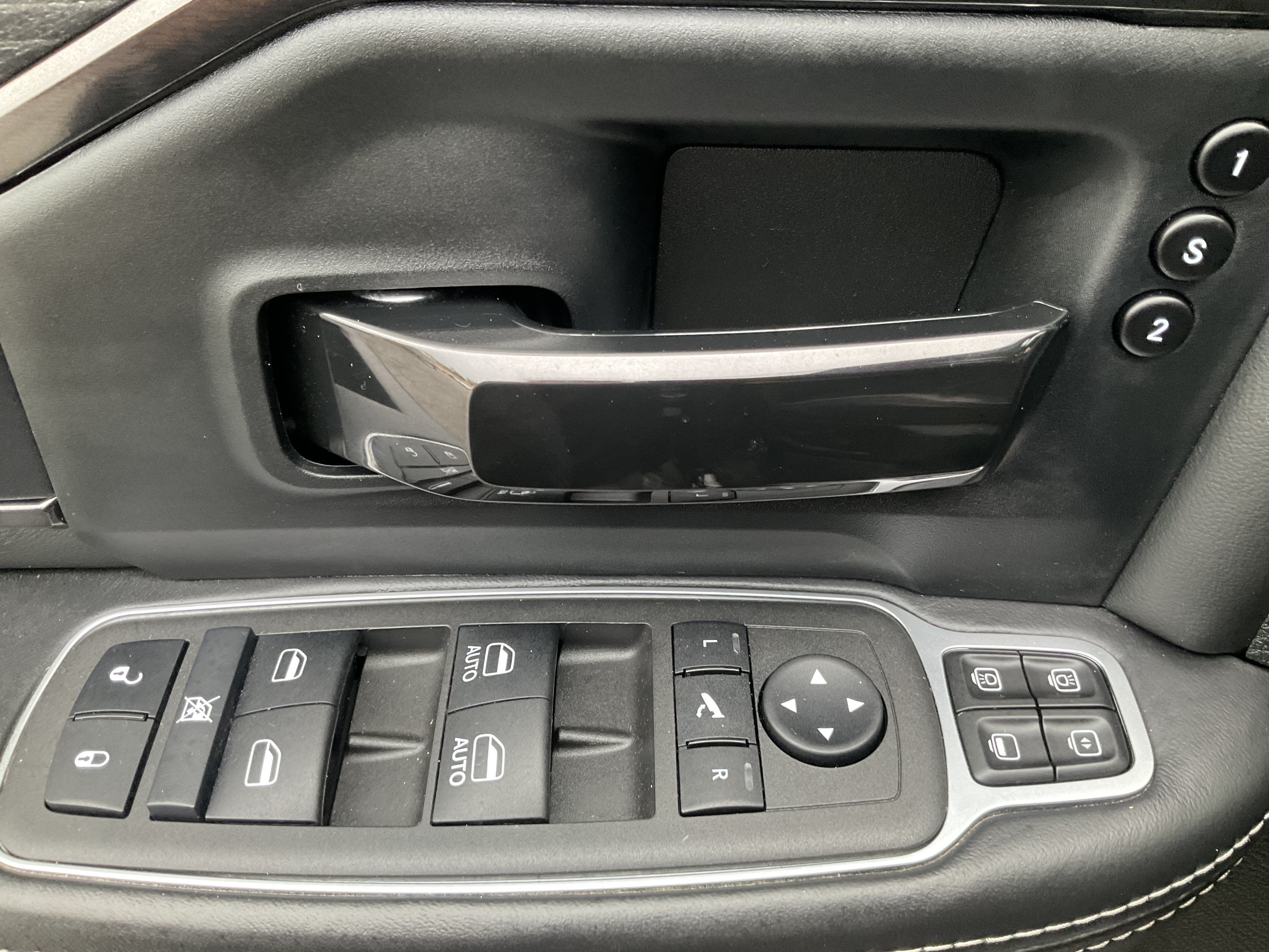 Used 2024 RAM 2500 Limited AWD/4WD image 30