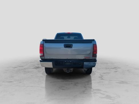 Used 2013 GMC Sierra 2500 SLE w/ SLE Preferred Package AWD/4WD image 7
