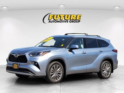 Used 2021 Toyota Highlander Platinum AWD/4WD image 5