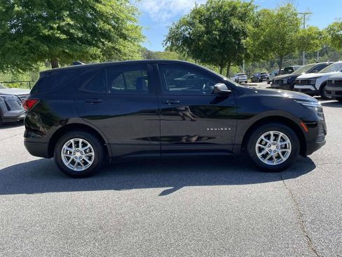 Used 2024 Chevrolet Equinox LS w/ Driver Confidence II Package FWD image 6