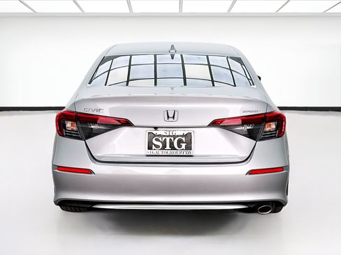 Used 2022 Honda Civic Sport image 5