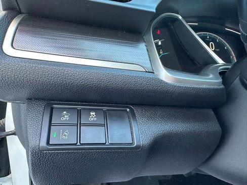 Used 2020 Honda Civic EX image 19