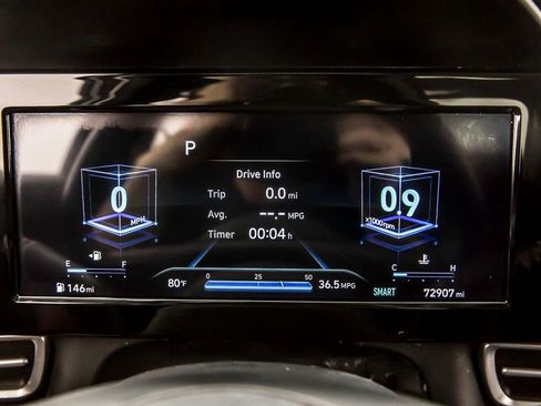 Used 2021 Hyundai Elantra SEL w/ Convenience Package image 16