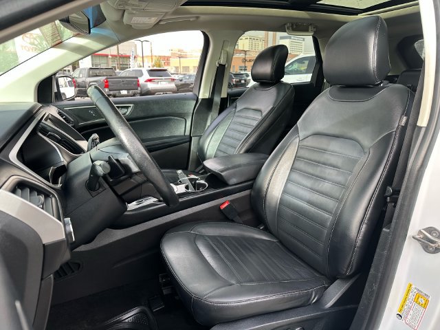 Used 2017 Ford Edge SEL w/ Equipment Group 201A AWD/4WD image 10