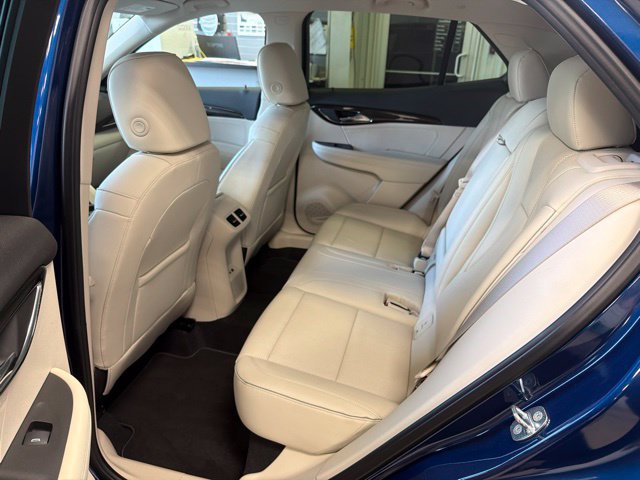 Used 2023 Buick Envision Essence w/ Premium Seat Package AWD/4WD image 33