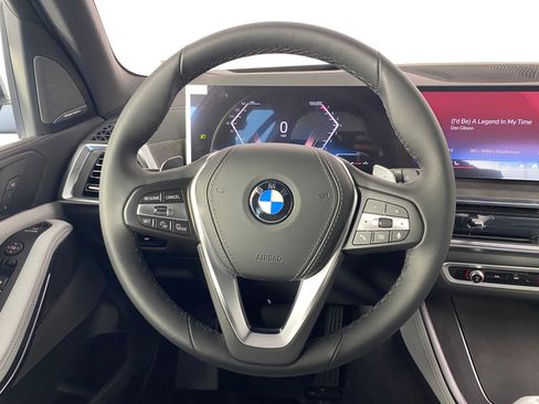 New 2026 BMW X5 sDrive40i w/ Premium Package image 13