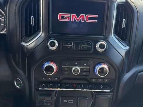 Used 2021 GMC Sierra 1500 AT4 w/ AT4 Premium Package AWD/4WD image 22