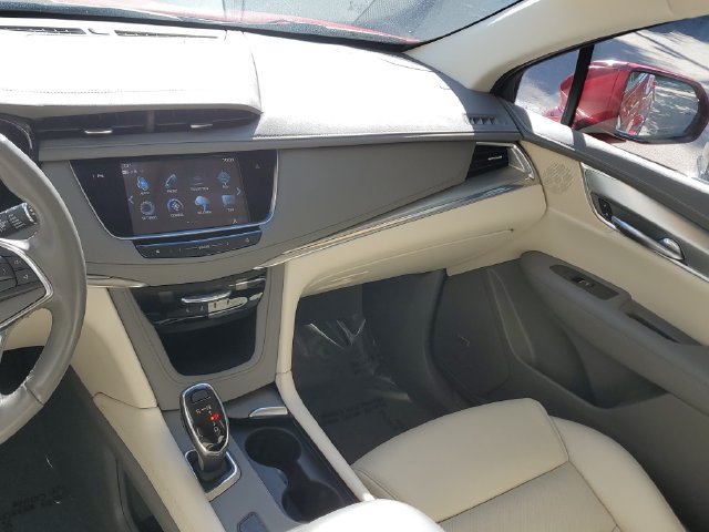 Certified 2019 Cadillac XT5 Luxury FWD image 20